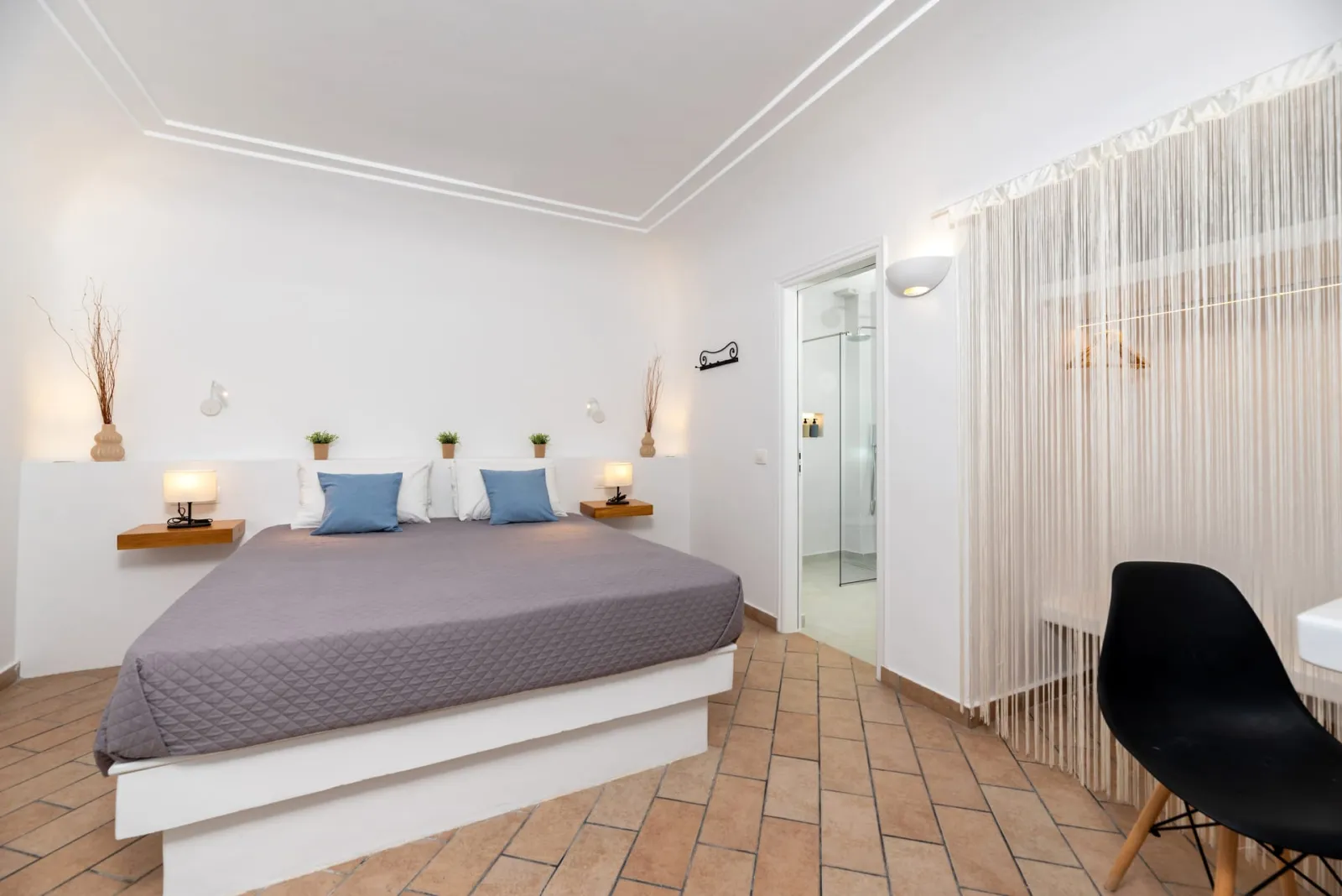 Deluxe Double Room with Pool View