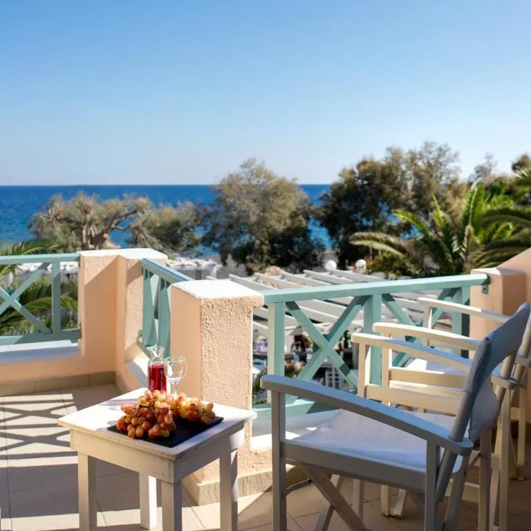 Sunrise Suite with Sea View