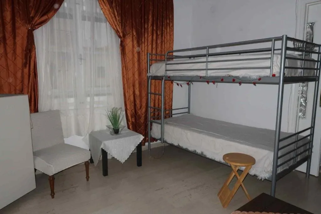 ChrysAnna Apartment