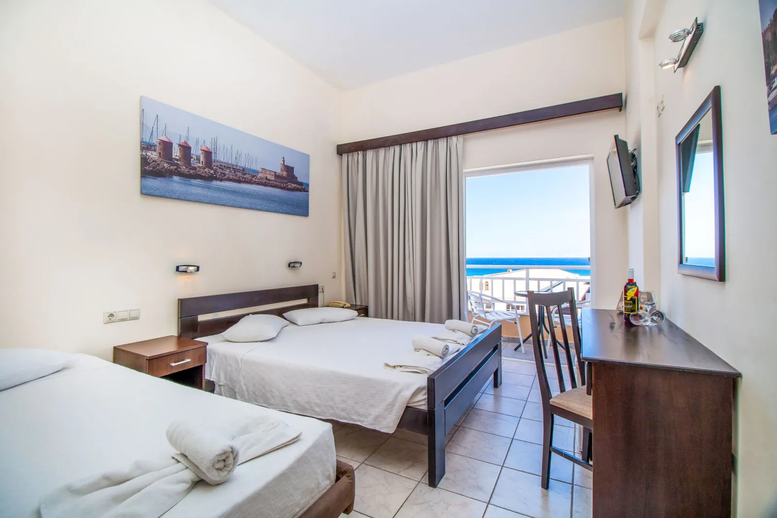 Triple Room