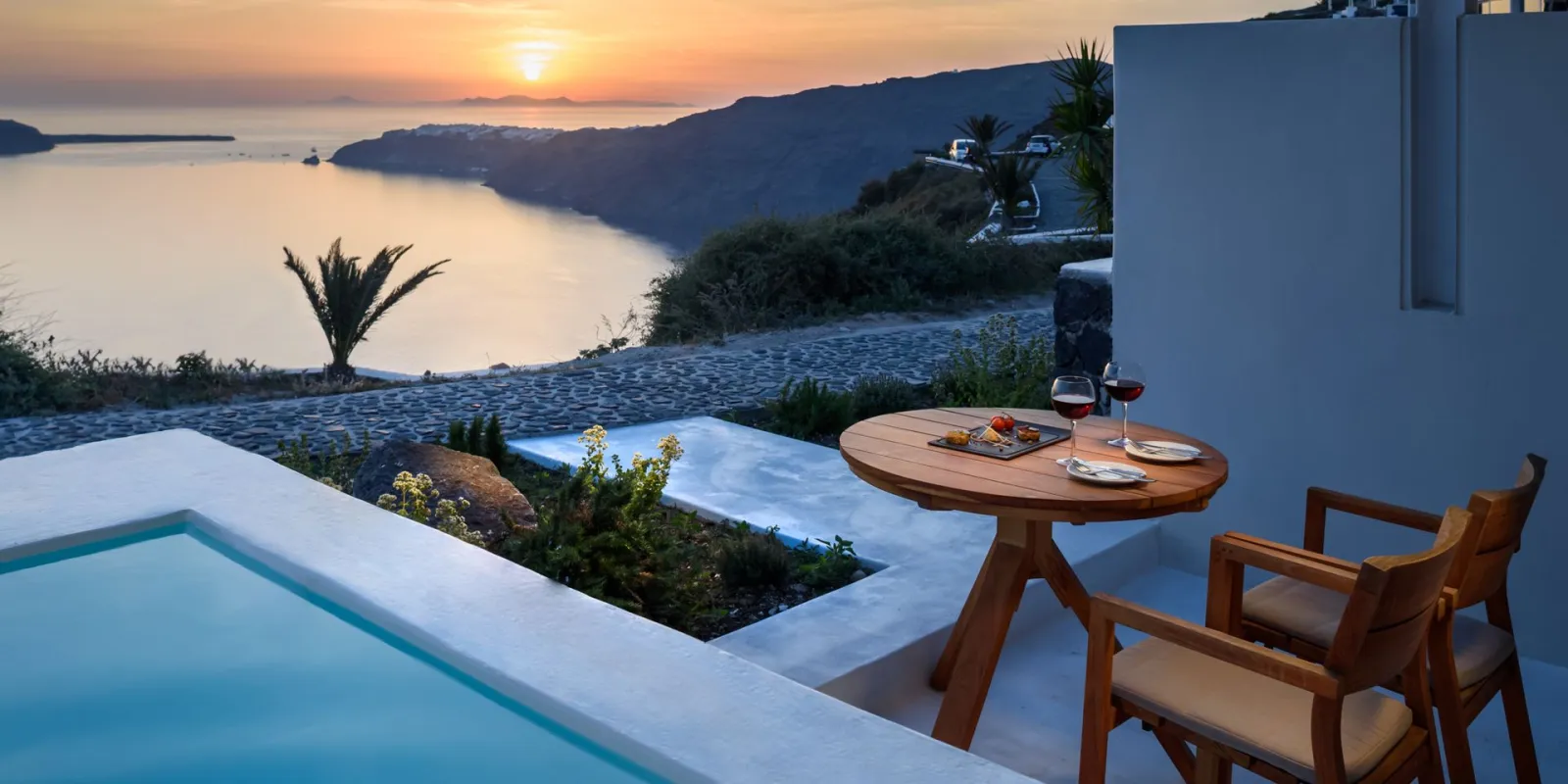 Honeymoon Junior Suite with Outdoor Jacuzzi
