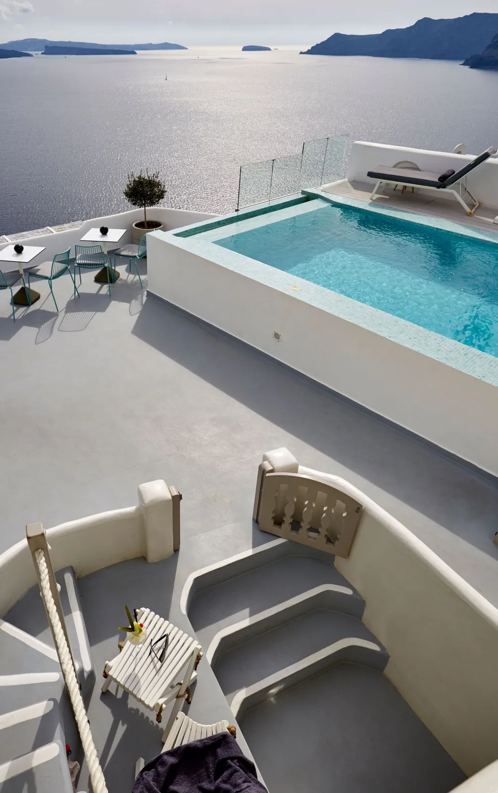 Cave Suite with outdoor heated private Jacuzzi