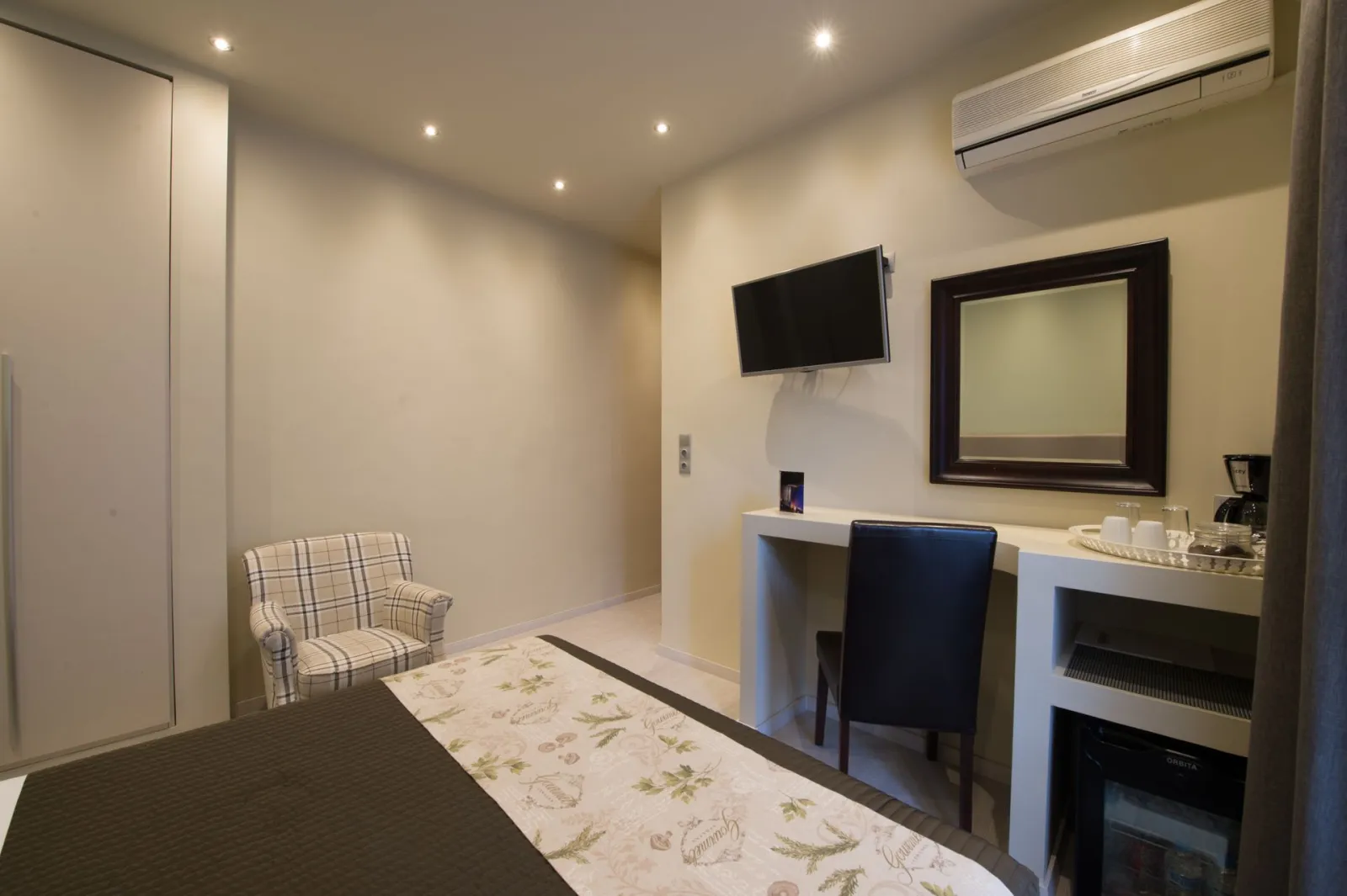 Gold - Single or Double Room