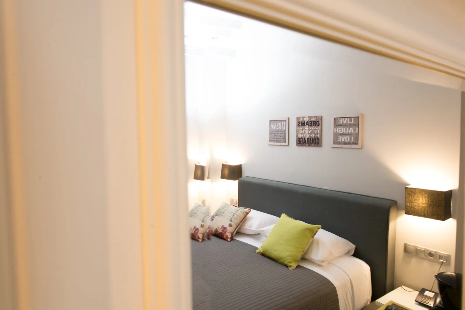 Dream - Single or Double Room