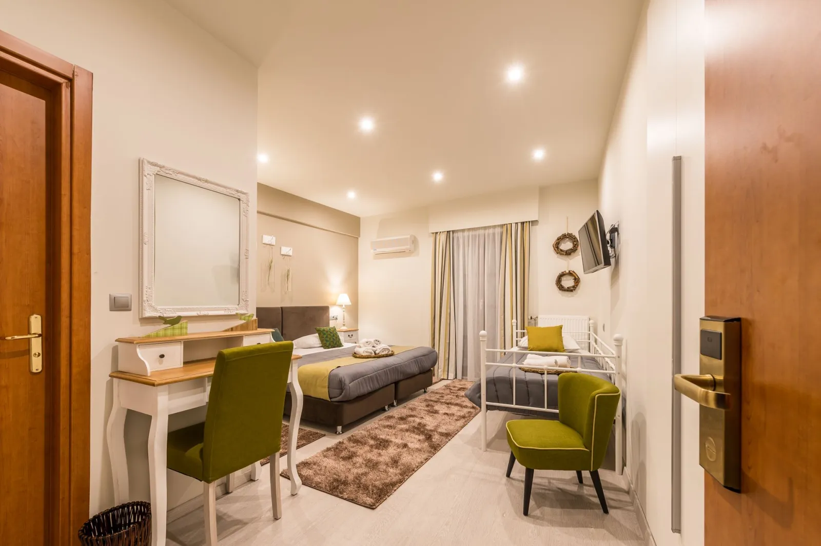 Forest - Triple Room