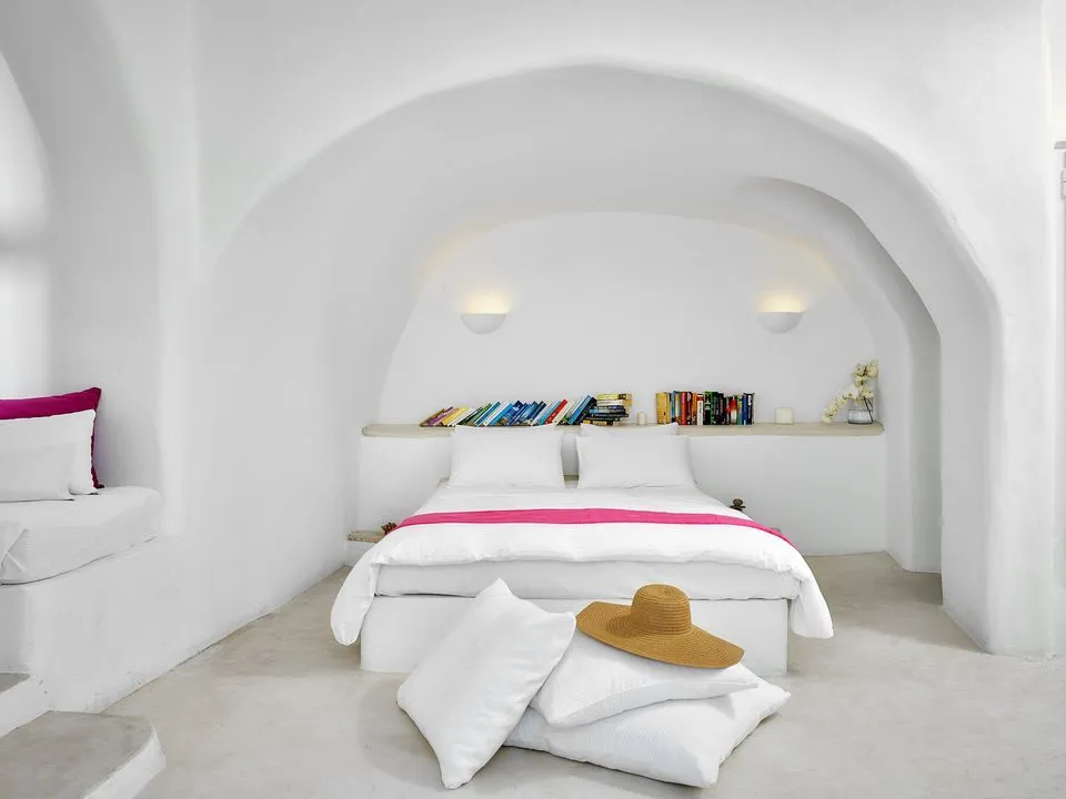 Superior Double Room with Partial Sea view