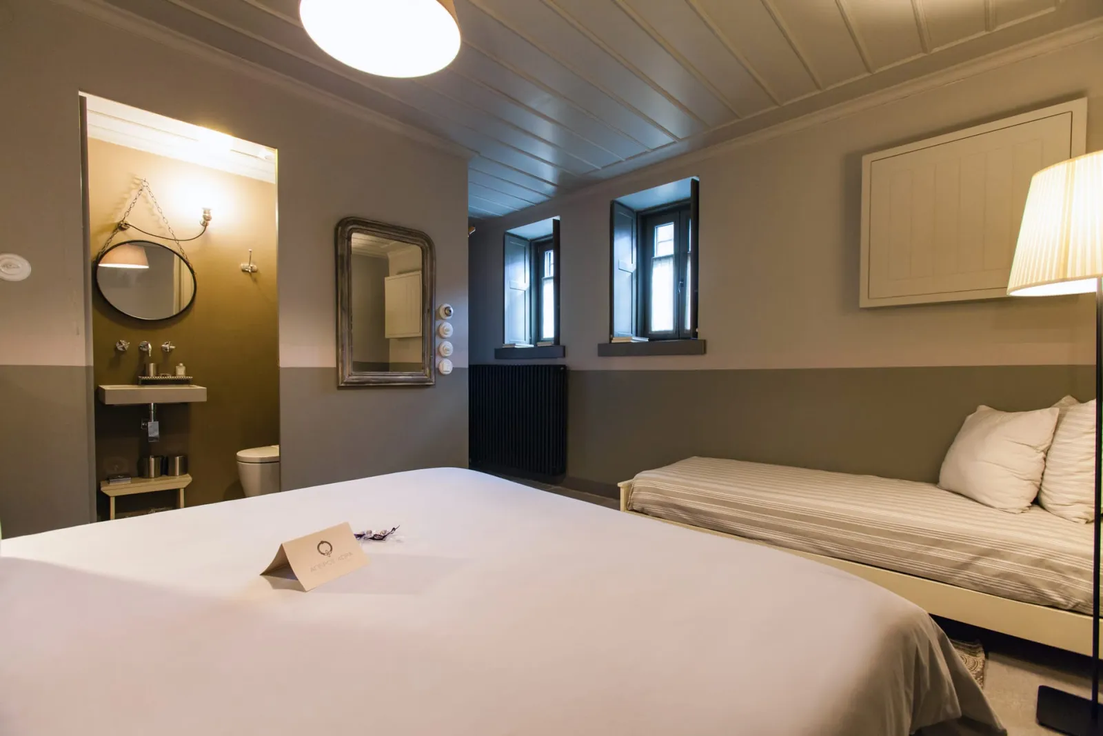 Khaki Room