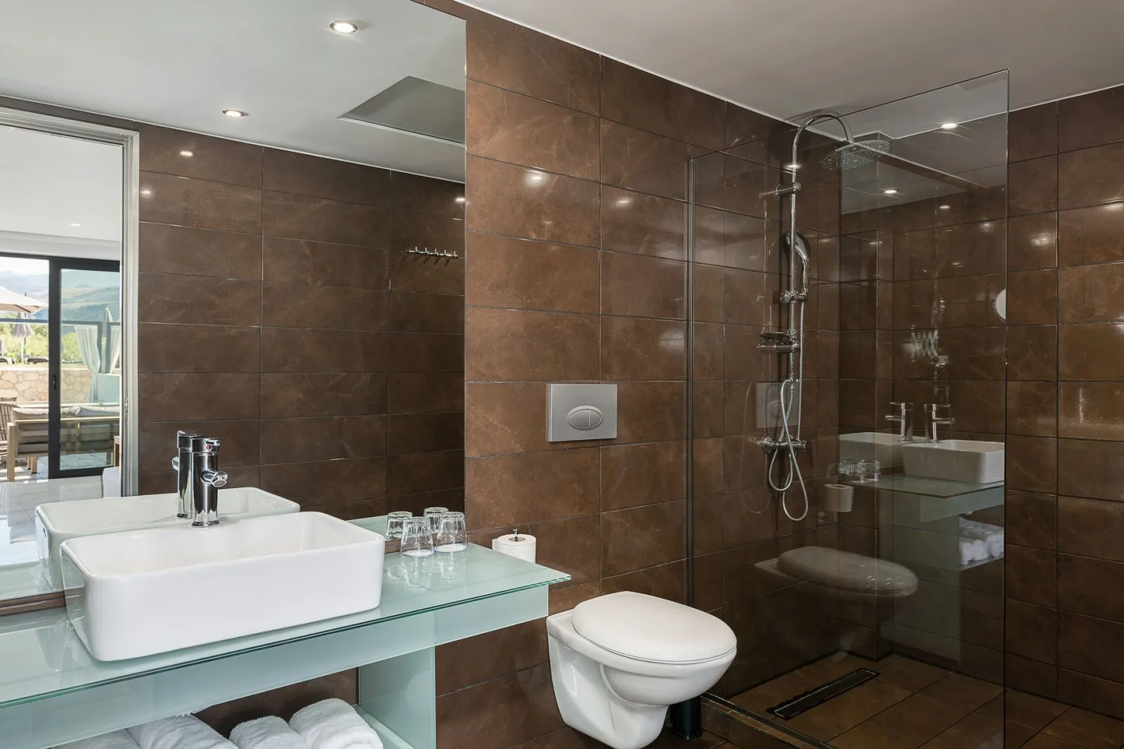 Standard Double Room with Side View