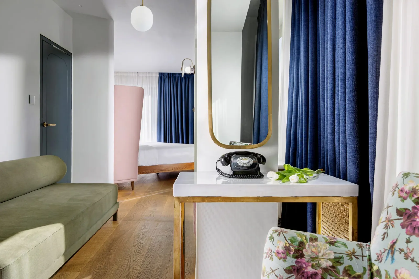 Bubbly Suite