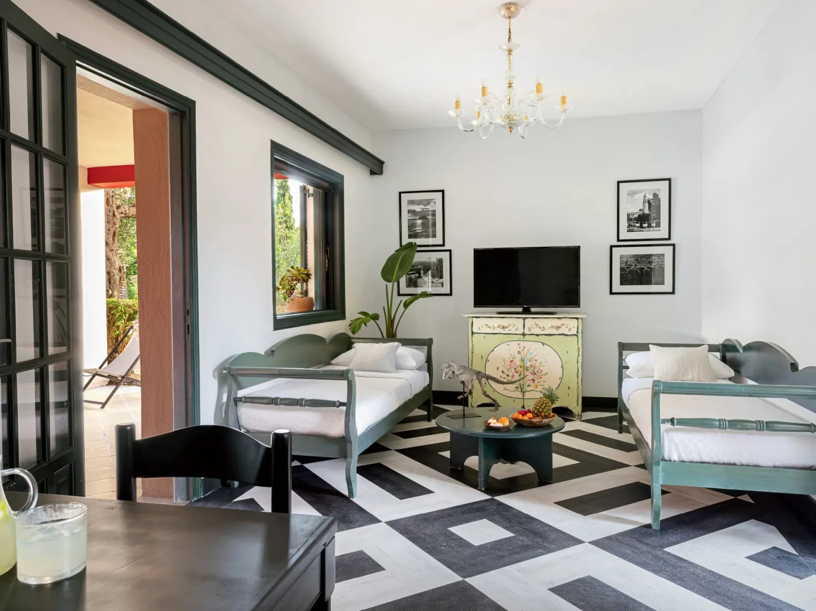 Family Suite at Yucca's Residence Private Balcony Sharing Pool