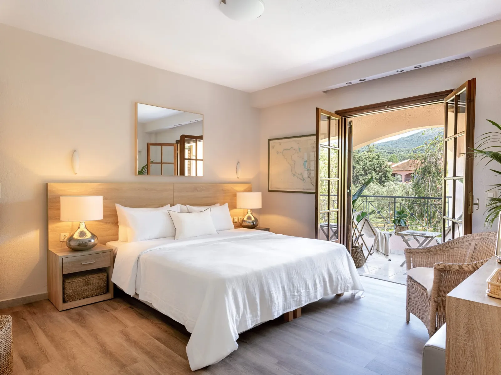 Family Apartment Private Balcony