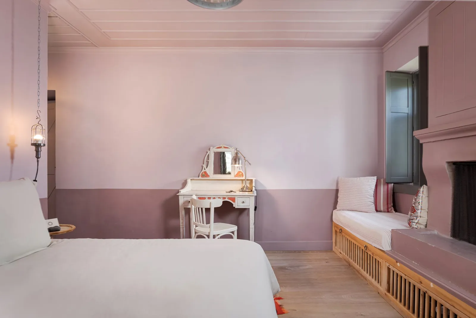 Pink Room | Deluxe