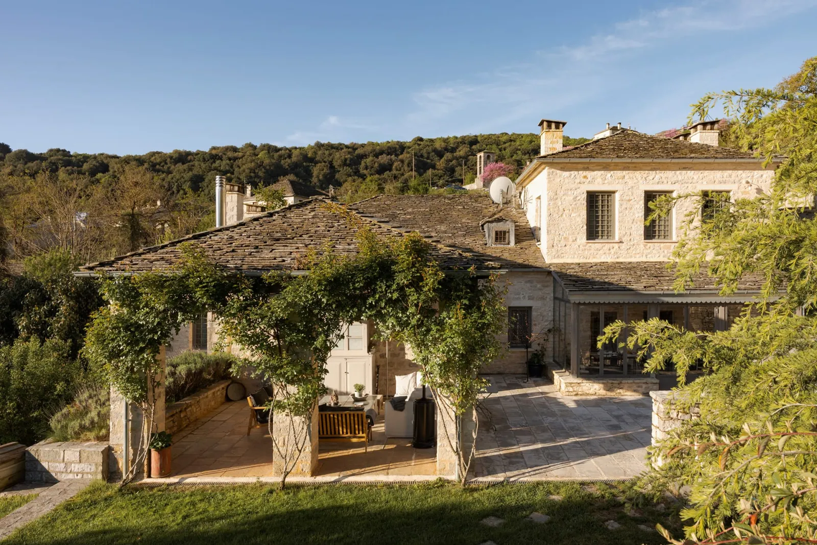 Apeiros Chora Private Villa