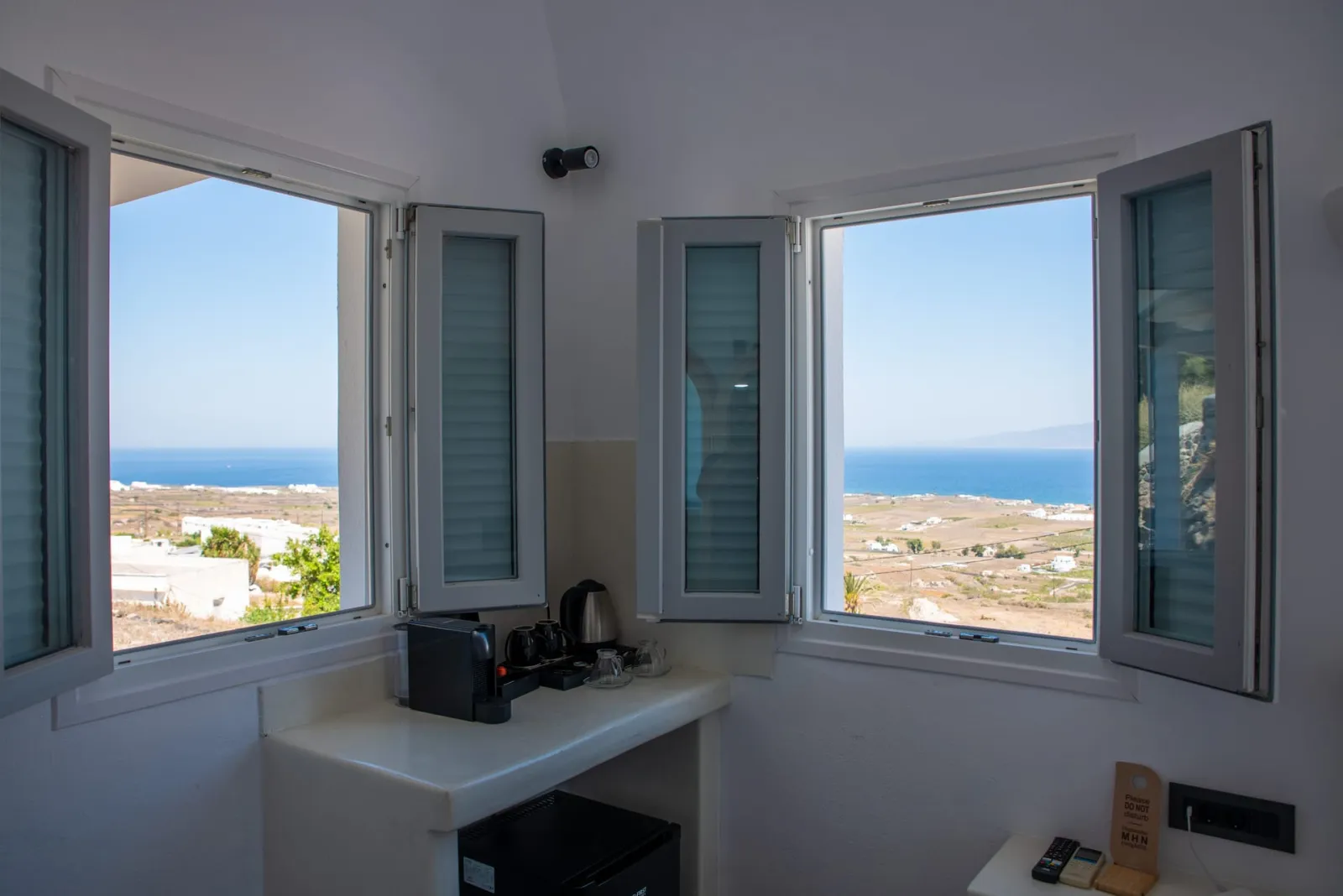 Premium Private Suite with Jetted Pool Terrace &amp; Sea View