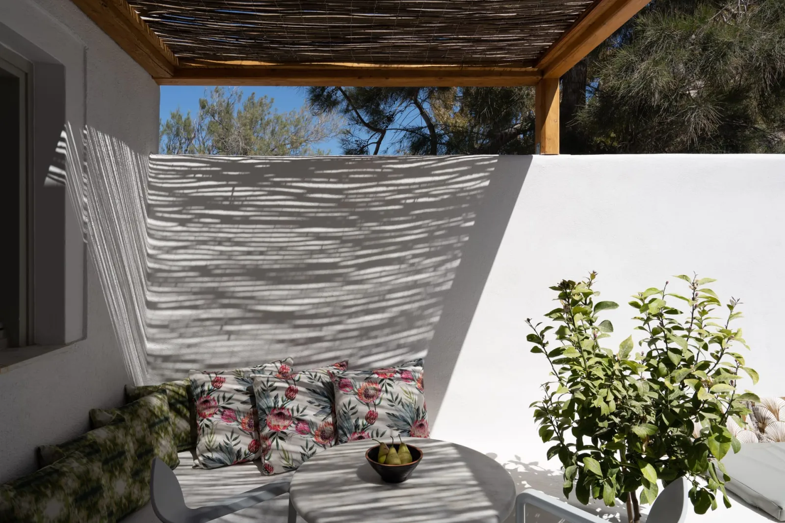 Classic Room | Private Garden