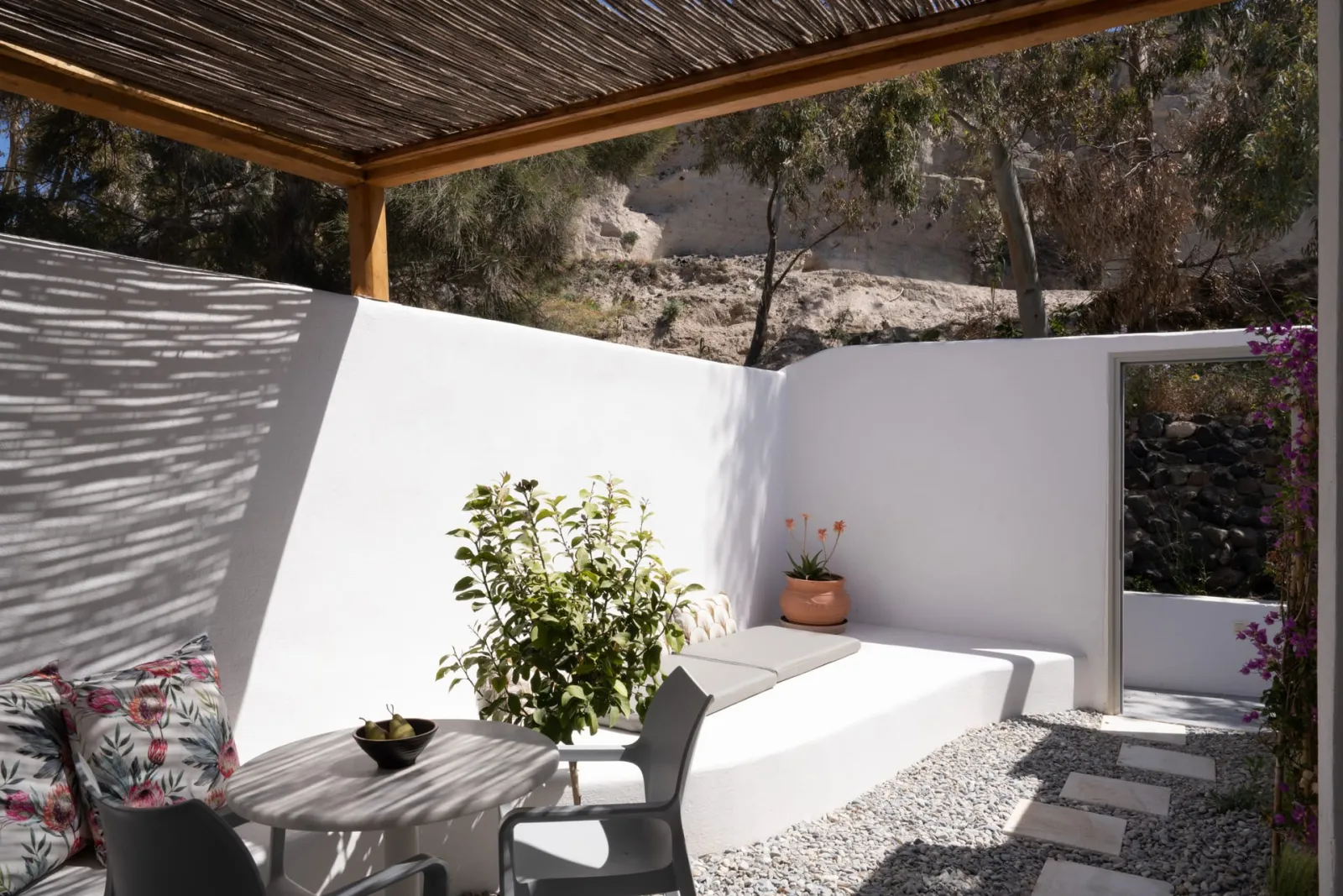 Classic Room | Private Garden
