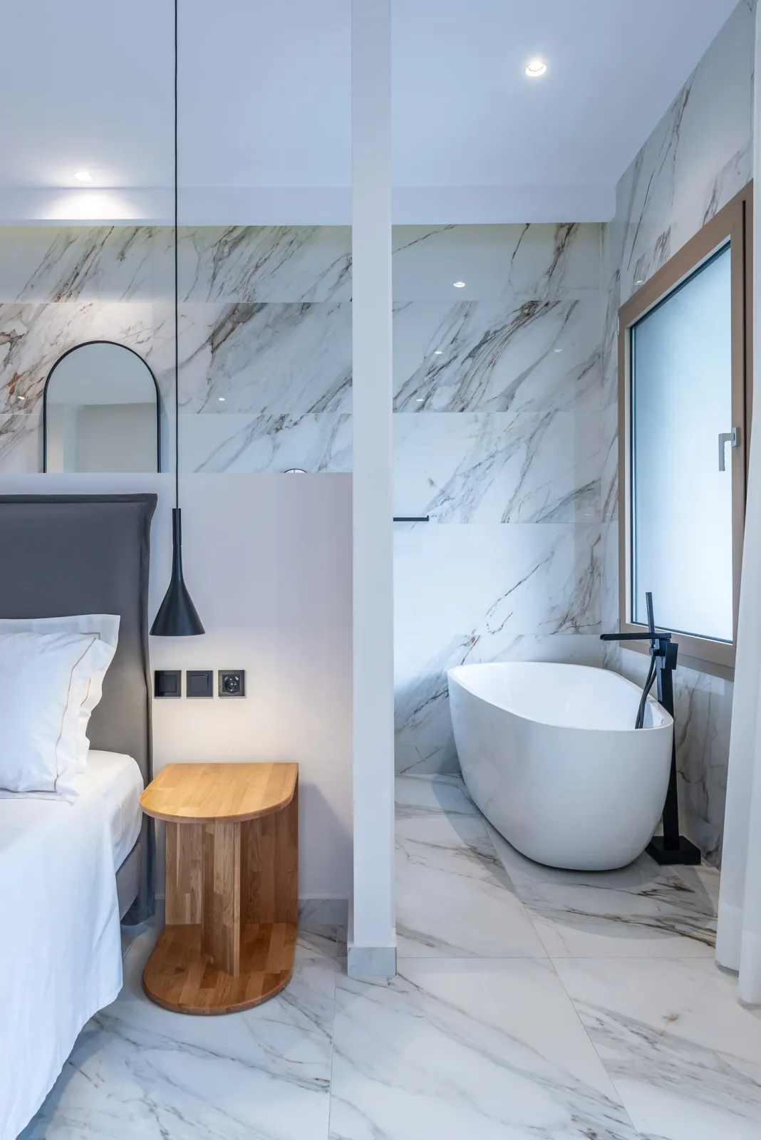 Elegance Suite Double With Garden View With External Private Jacuzzi