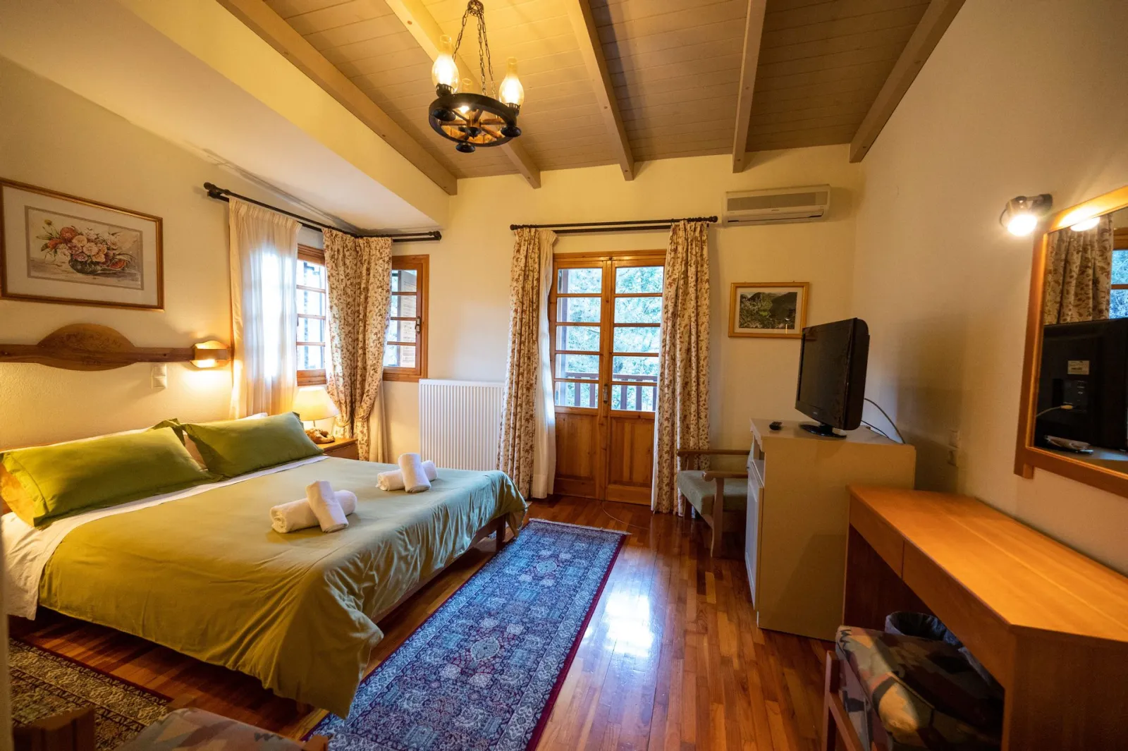 Triple Room