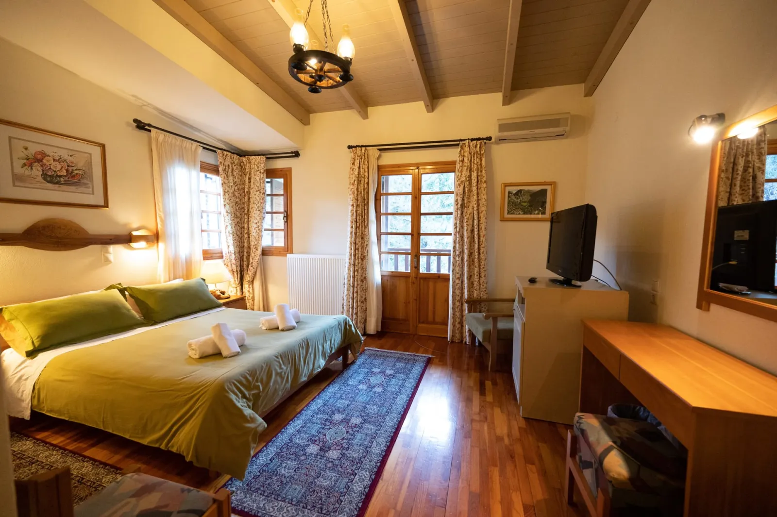 Triple Room