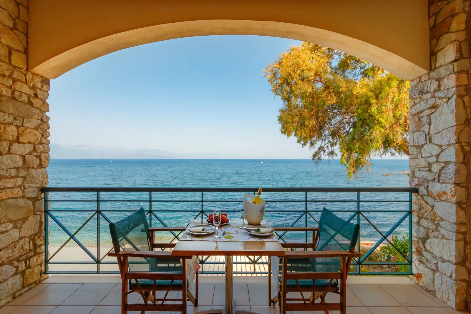 SEA VIEW STUDIO