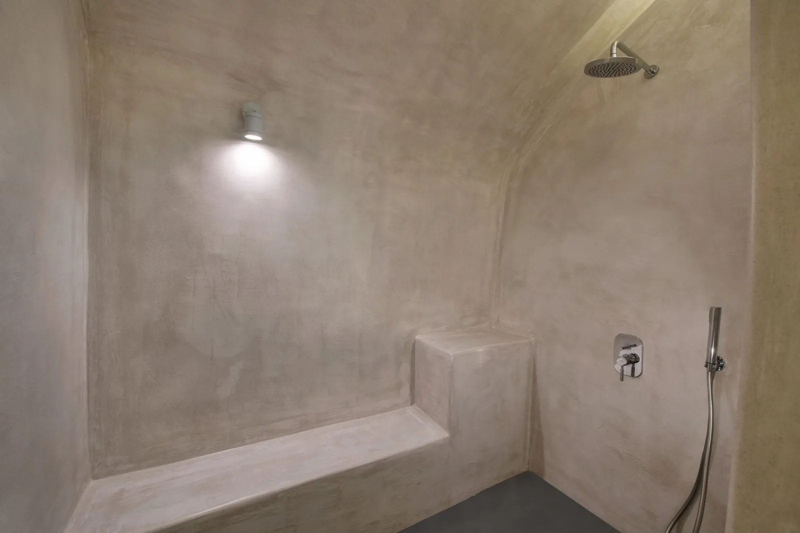LITHOS Junior Suite with private pool/ NO VIEW