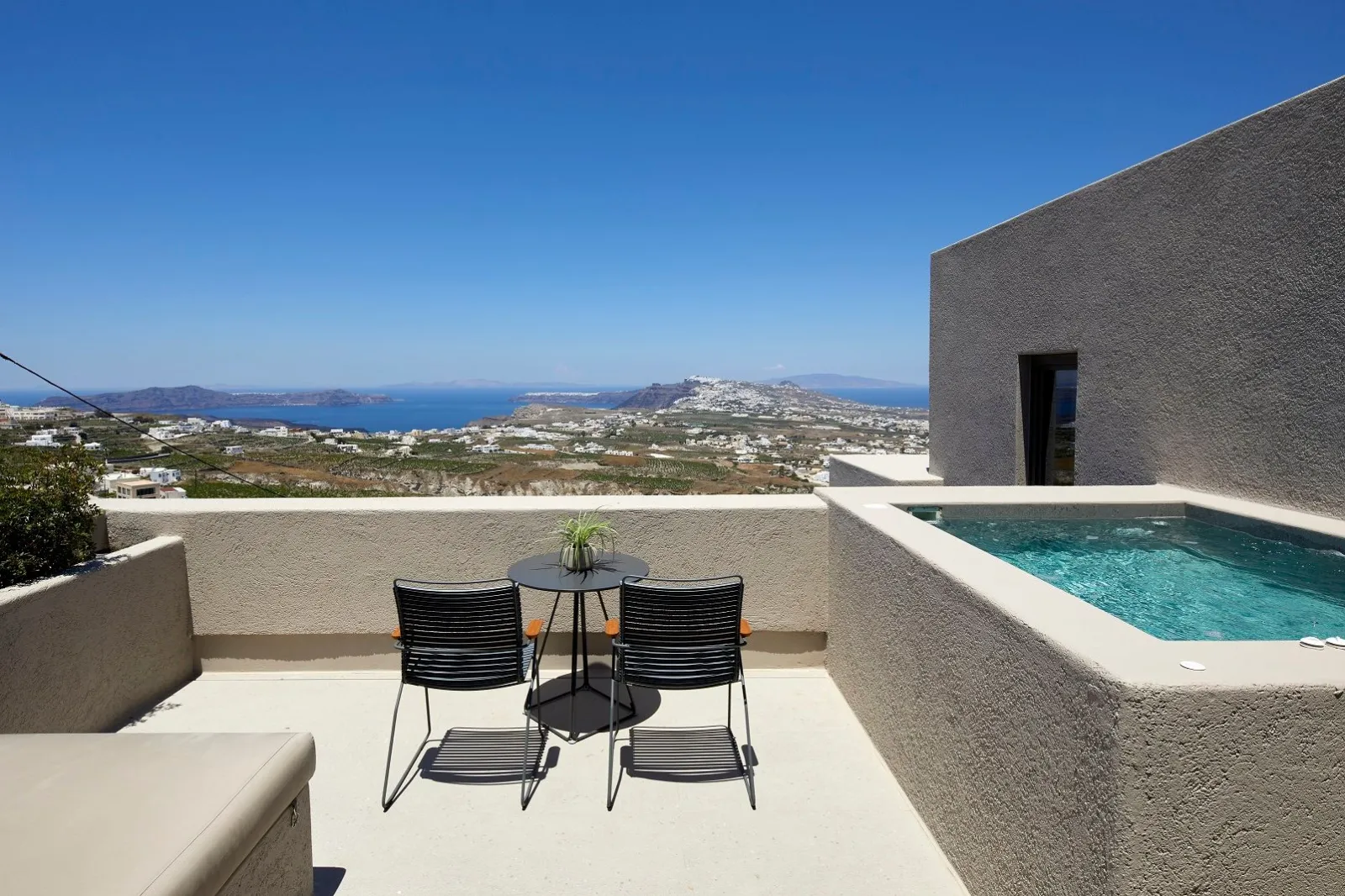 EUPHORIA Suite with outdoor Hot Tub