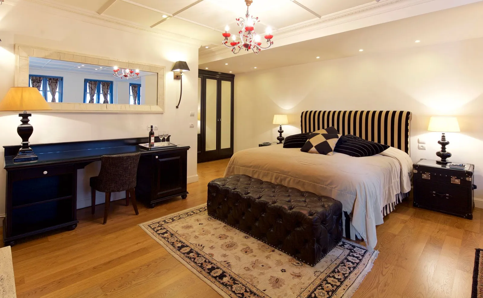 Superior Suite with Aircondition – 50m²