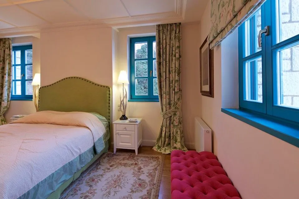 Executive luxury Suite with Aircondition – 65 m²