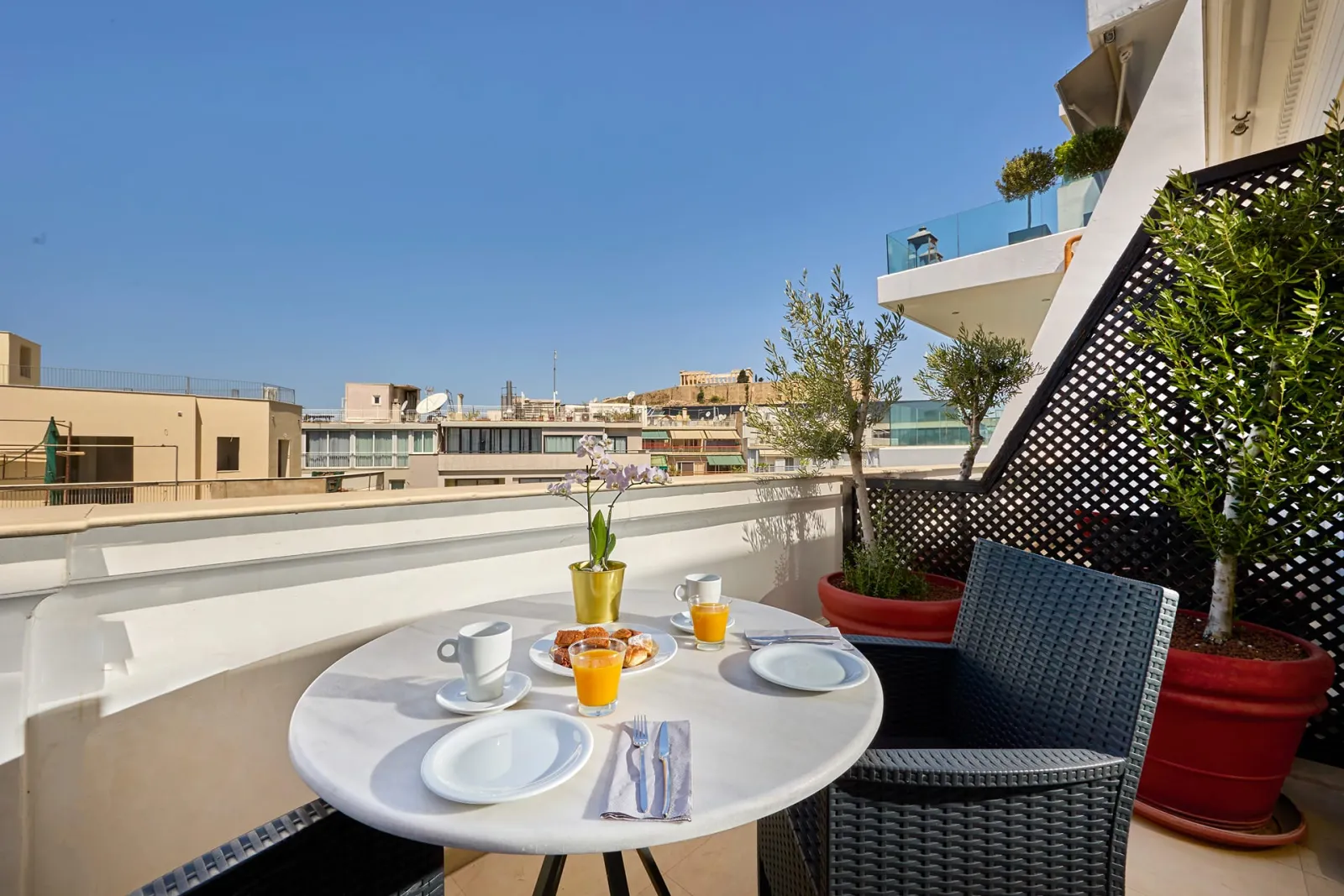 Junior Suite with Acropolis View