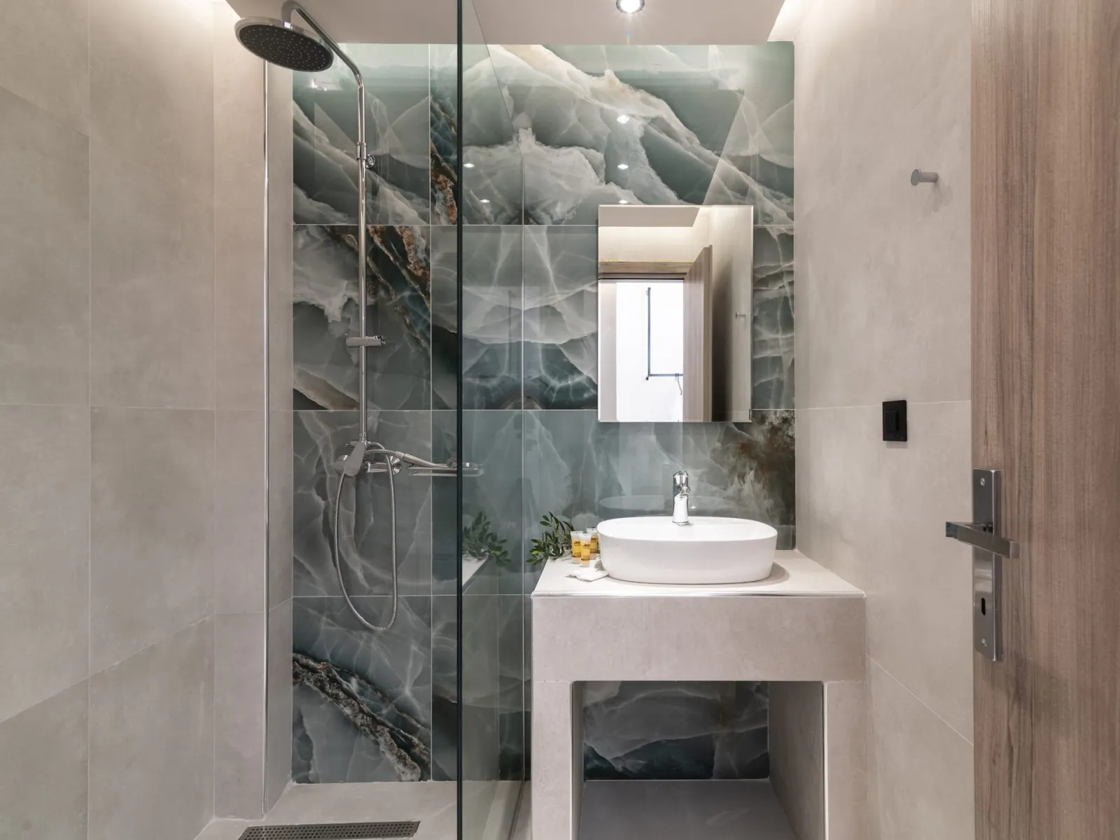 Deluxe Room | Pool View [35 m²]
