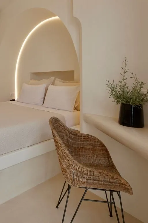Standard Suite with Pool View