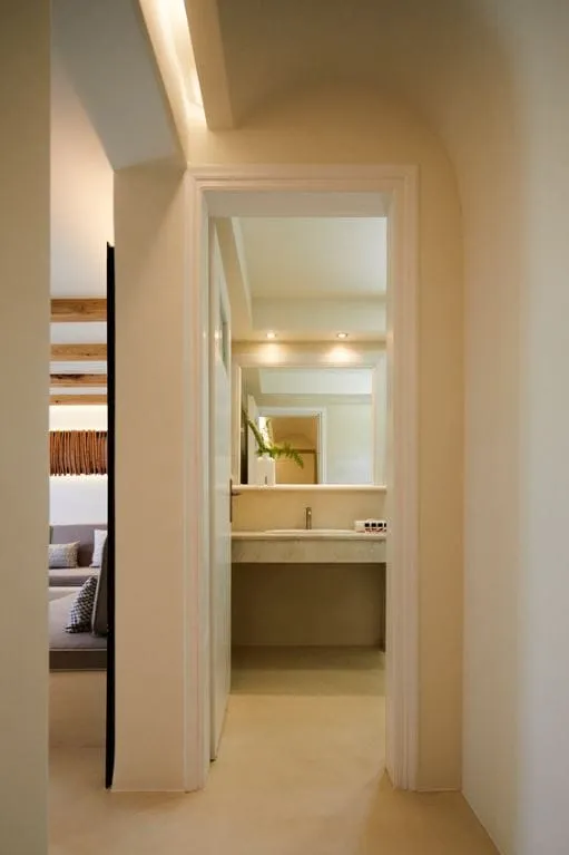 Deluxe Suite - Split Level