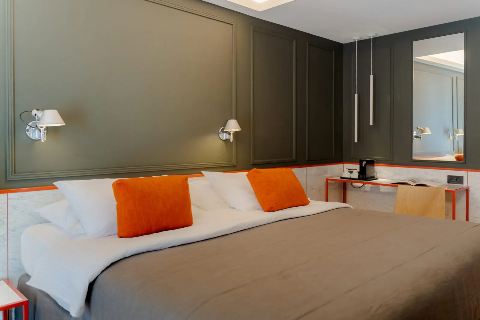 Superior Room - Terrace | Neighborhood View - Newly Renovated