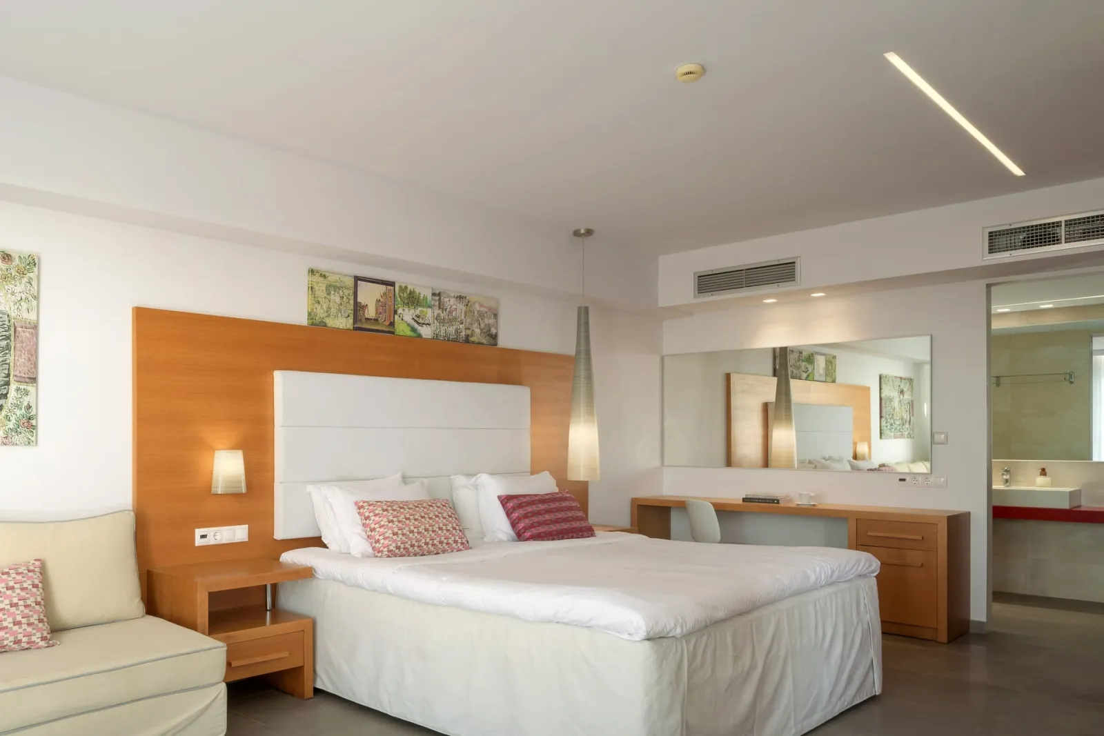 Diamond Suite Beachfront