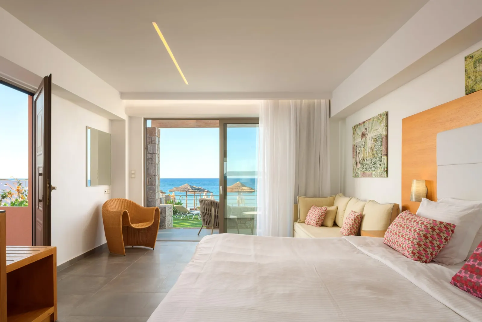 Diamond Suite Beachfront