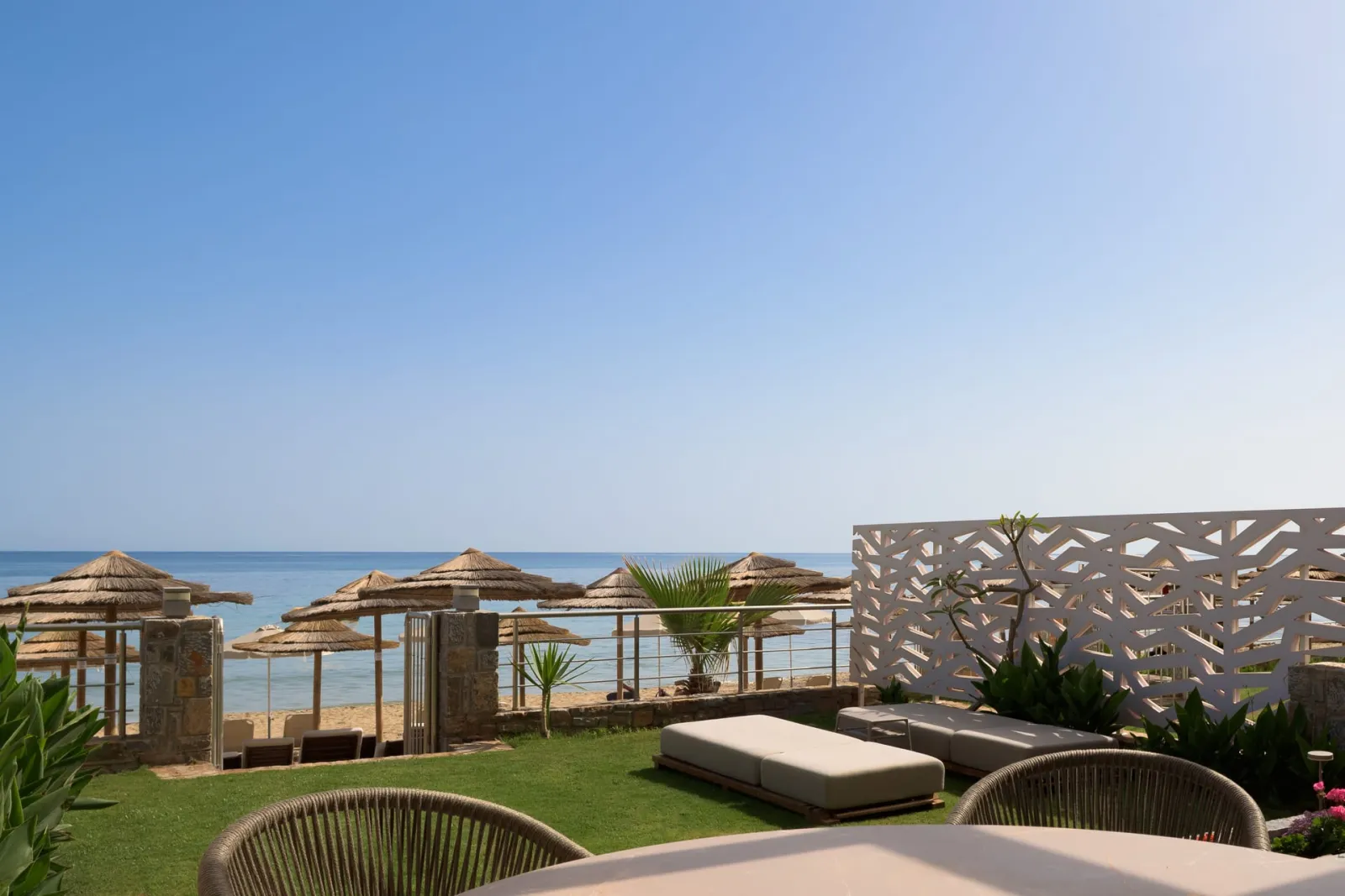 Pasiphae Beachfront Villa