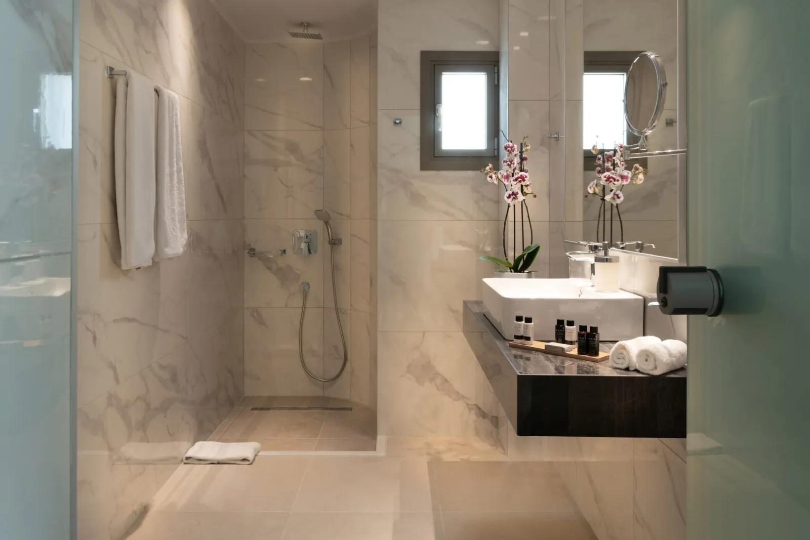 White Deluxe Double Room