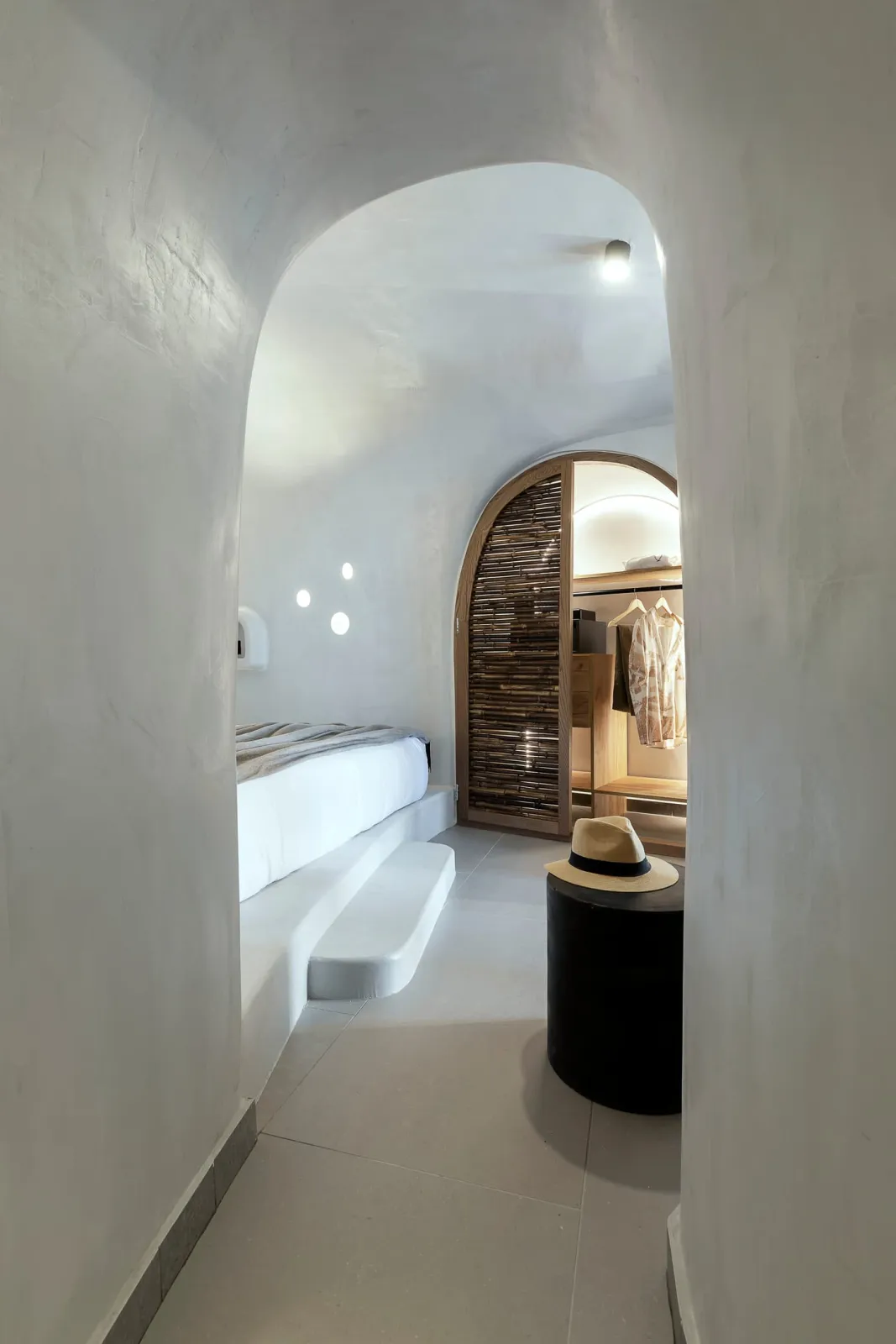 Junior Suite with outdoor hot tub and sea view