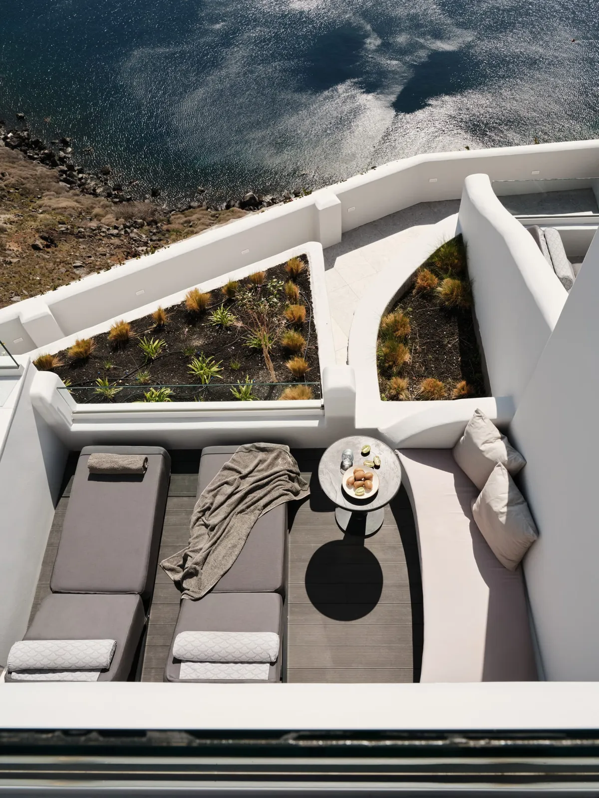 Superior Suite with outdoor hot tub and sea view