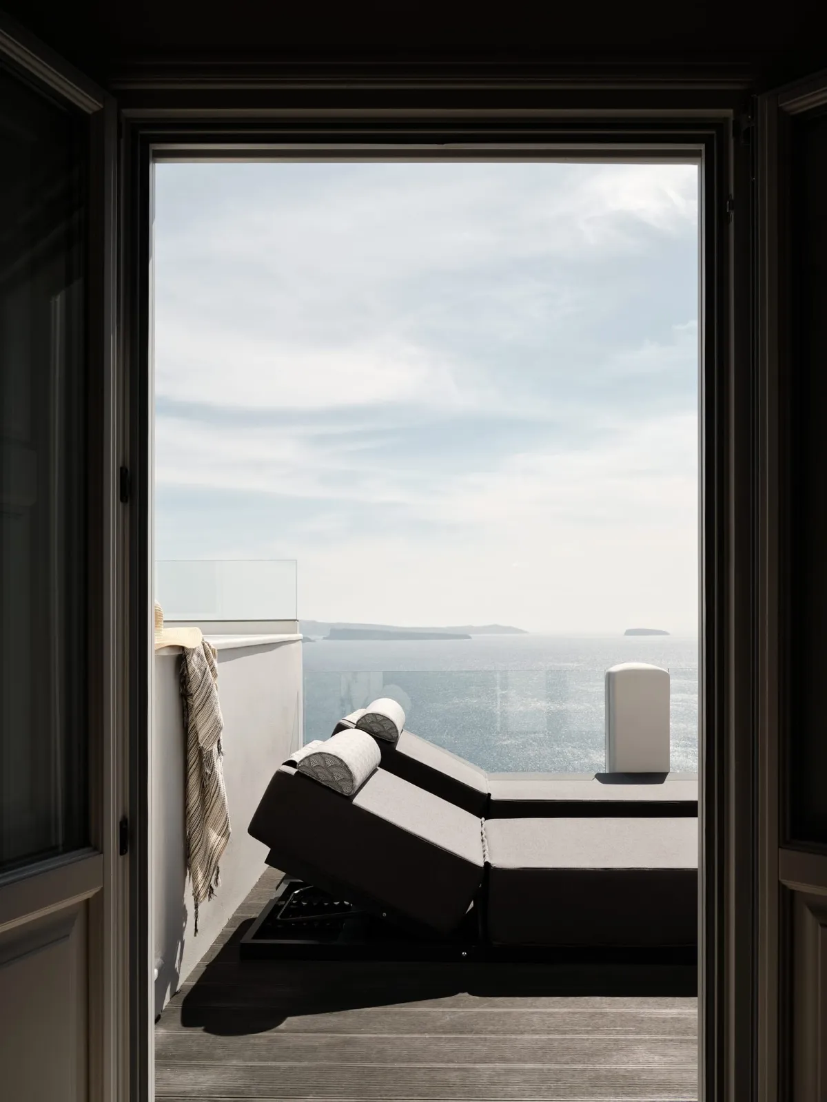 Superior Suite with outdoor hot tub and sea view