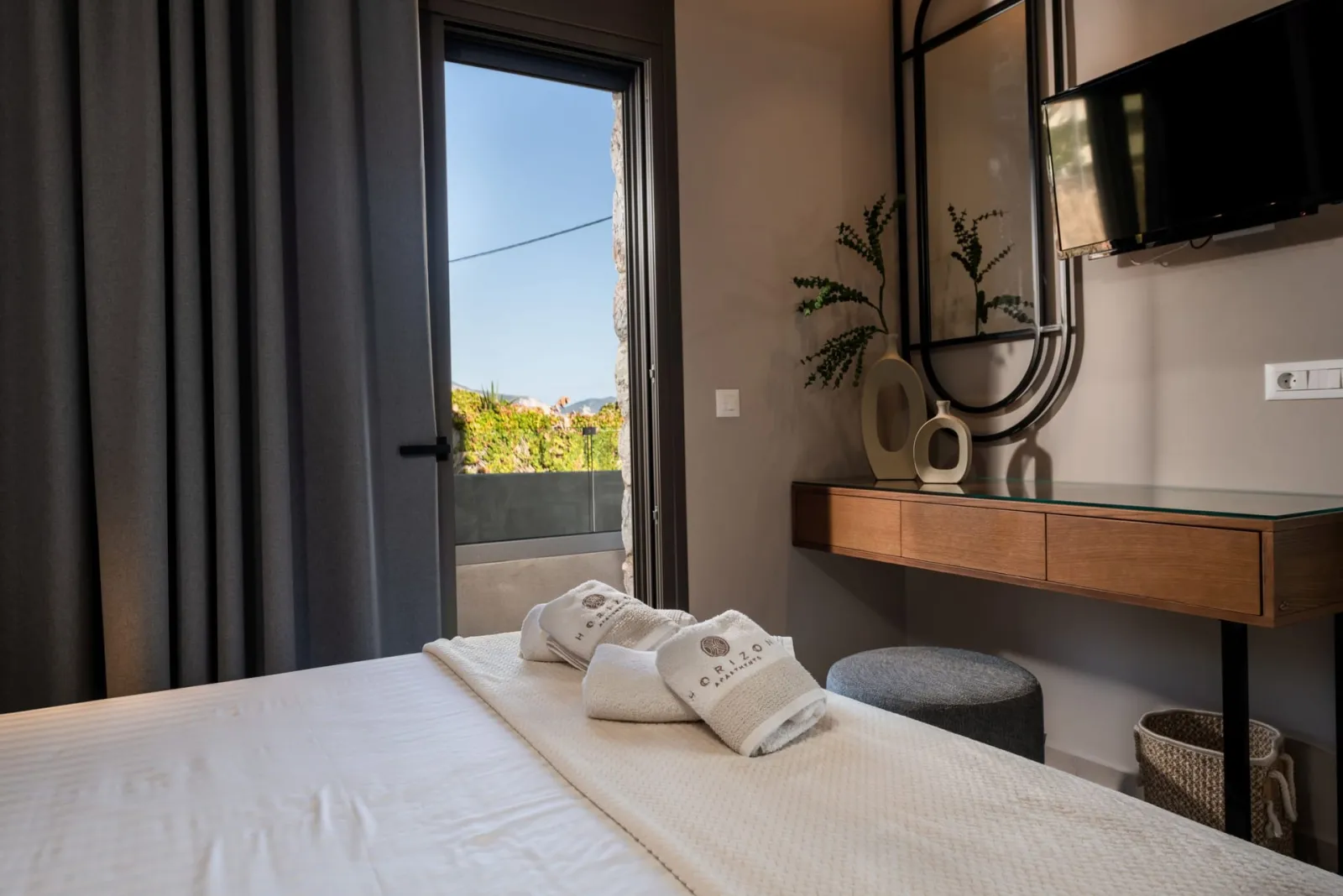 Superior Triple Sea View Room