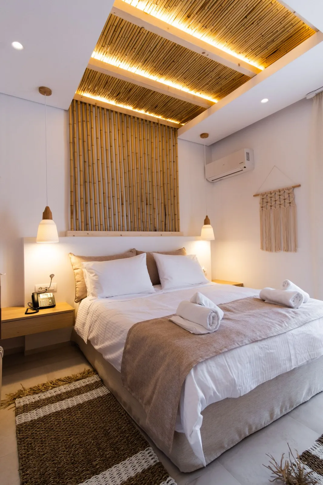 Superior Double Pool View Room