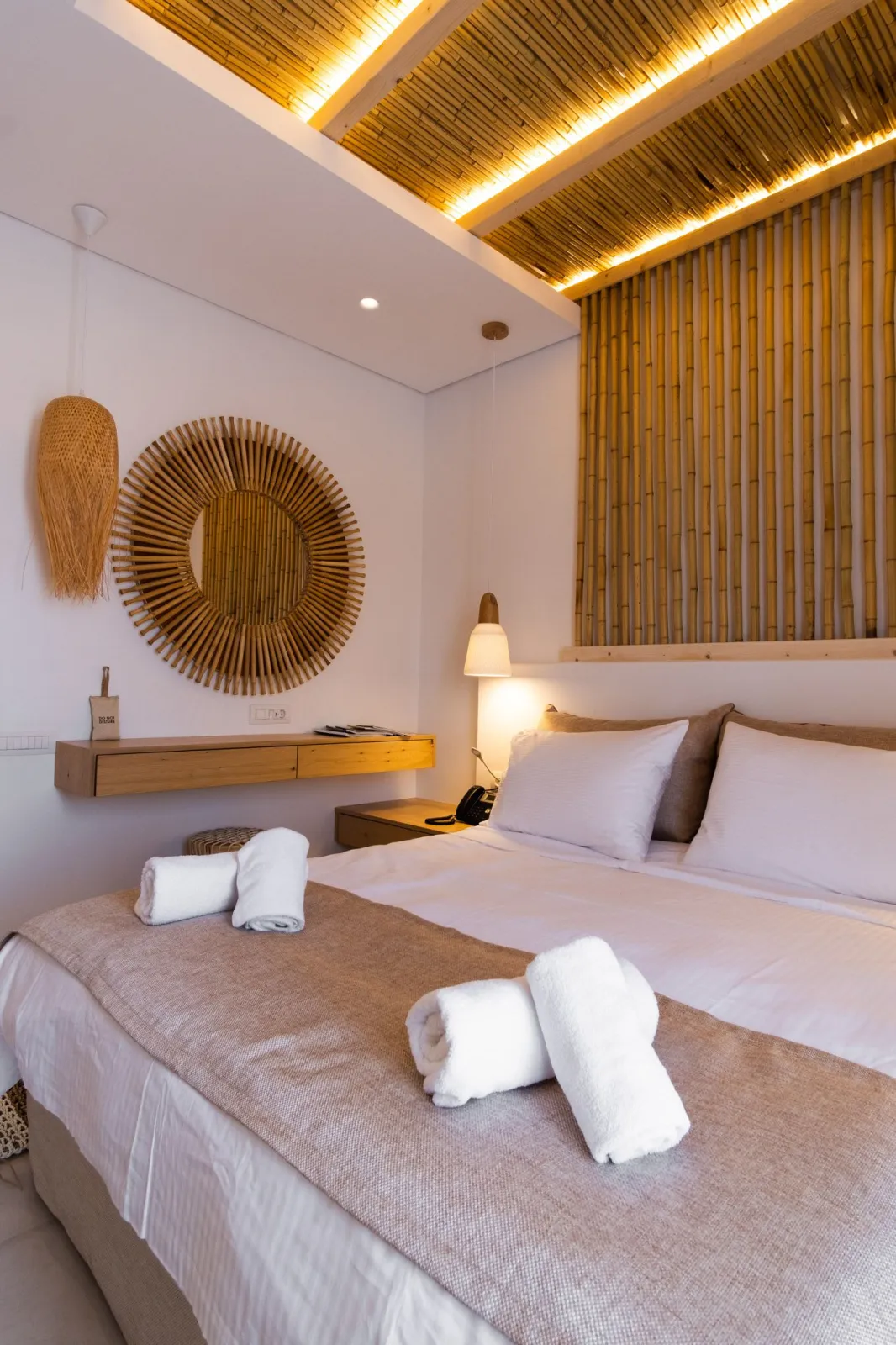 Superior Double Pool View Room