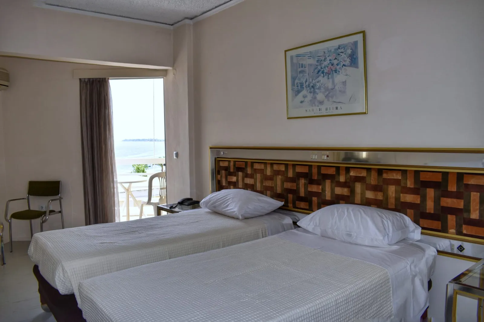 Double or Twin Room with Seaview