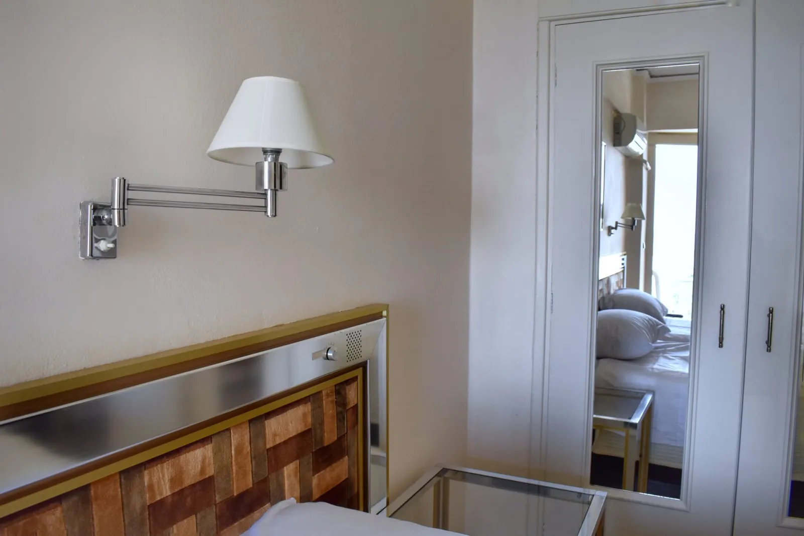 Double or Twin Room with Seaview