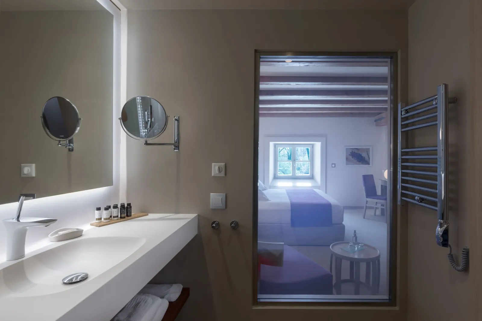 Deluxe Room City Side