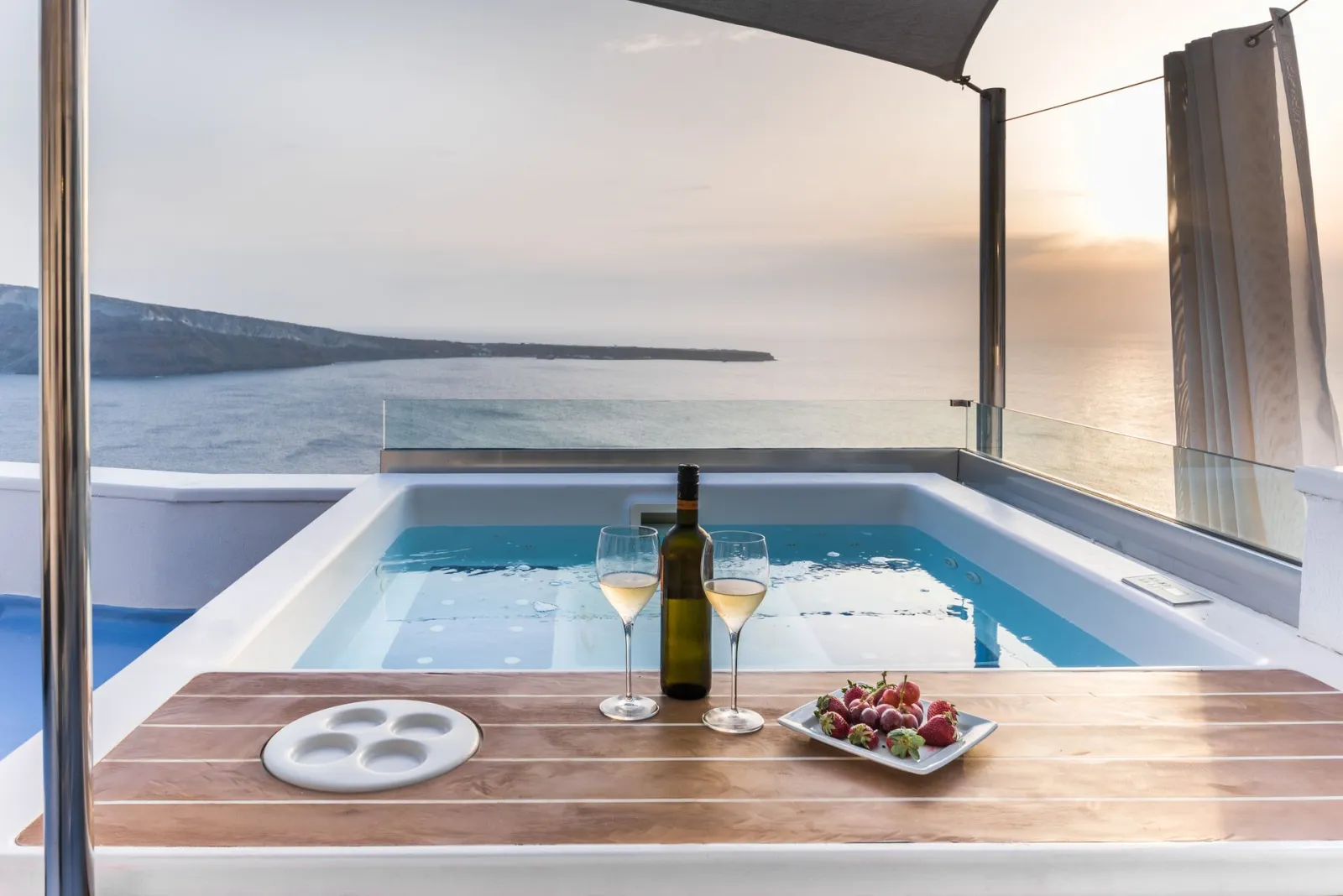 Selini Exclusive Villa with outdoor Heated Jacuzzi