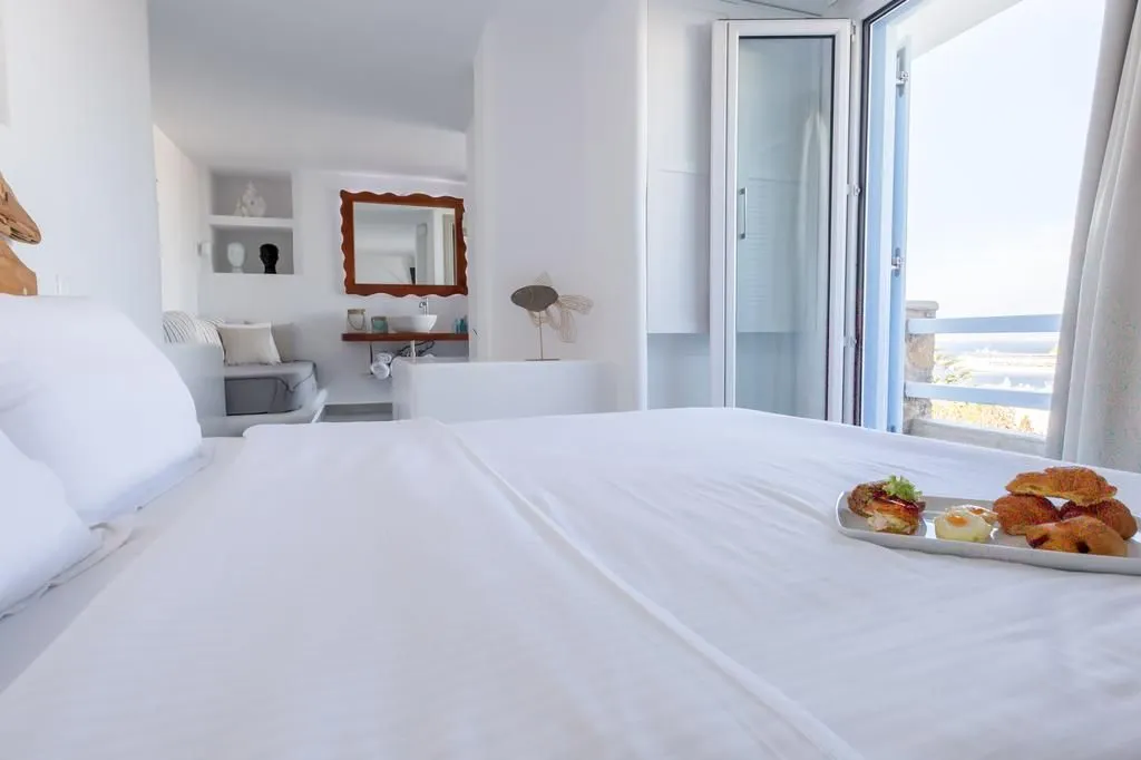 Standard Sea View Room