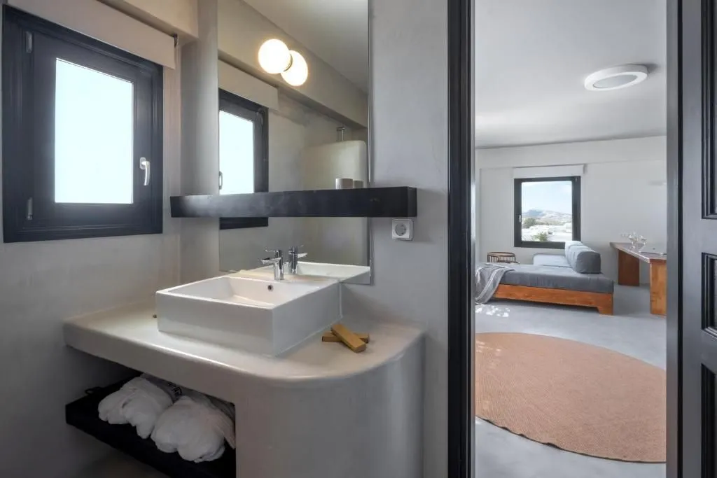 Superior Horizon Suite