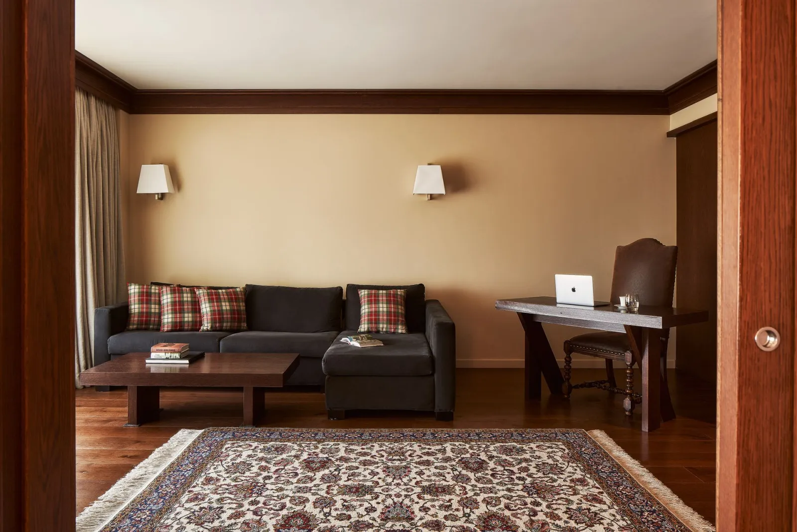 Grand Forest Suite with Metsovo View